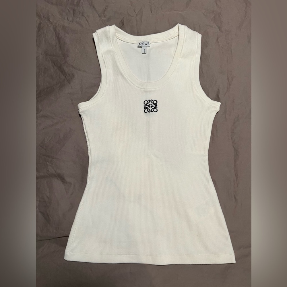 Loewe top